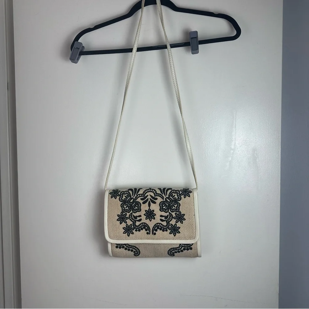 Isabella Fiore Cream Canvas With Black Embroidery Floral Flap‎ Crossbody Purse